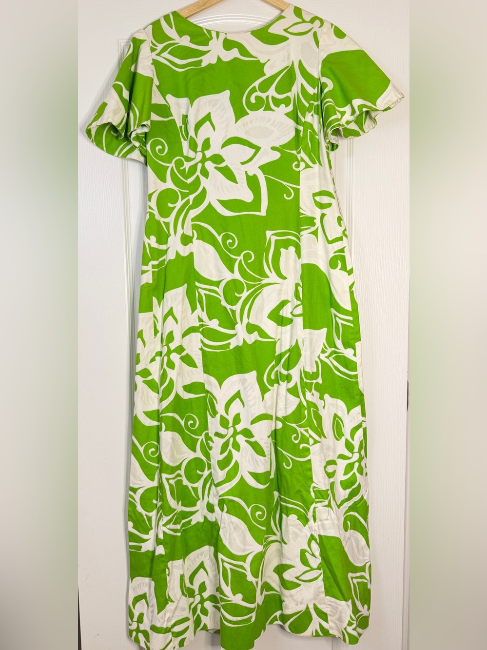 Vintage Liberty House Hawaii Polynesian Casual Green White Floral Maxi Dress 12
